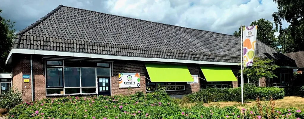 Openbare basisschool School 75
