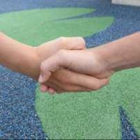 Handen schudden op het Schoolplein van de Rooms Katholieke Basisschool Miland in Bodegraven. Handen schudden op het Schoolplein van de Rooms Katholieke Basisschool Miland in Bodegraven.