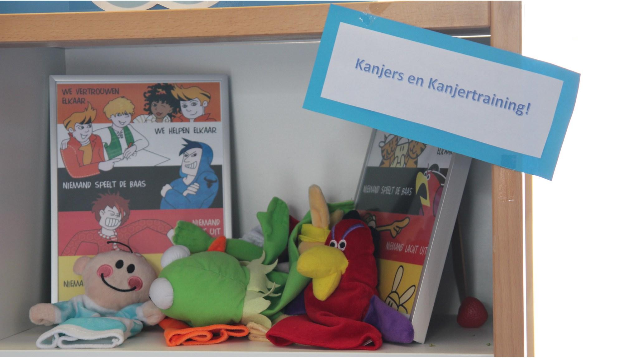 Kanjers en Kanjertraining op de Van Harte School in Houten, met speelgoed en educatieve materialen. Kanjers en Kanjertraining op de Van Harte School in Houten, met speelgoed en educatieve materialen.