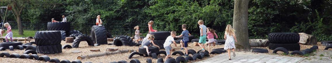 Kindcentrum De Duif in Heiloo heeft een uitdagend schoolplein waar kinderen spelen met autobanden en natuurlijke elementen. Kindcentrum De Duif in Heiloo heeft een uitdagend schoolplein waar kinderen spelen met autobanden en natuurlijke elementen.