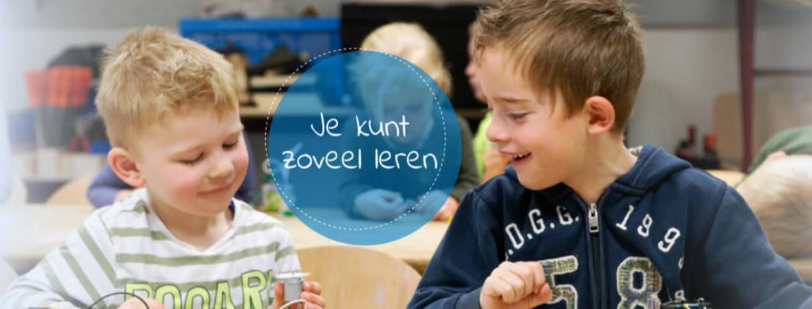 Kinderen leren samen en hebben plezier op Christelijk kindcentrum De Rank in Heerjansdam. Kinderen leren samen en hebben plezier op Christelijk kindcentrum De Rank in Heerjansdam.
