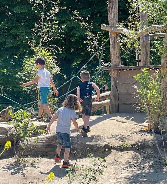 Kinderen spelen op het schoolplein van Lindenhage in Zevenaar.