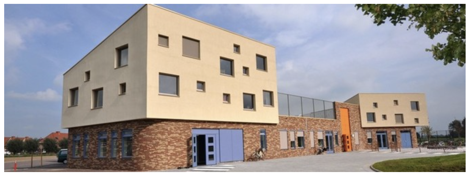 OBS Villa Nova in Kampen, een moderne school met een eigentijdse uitstraling.