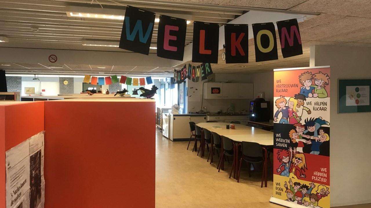 Welkom in IKC De Buytenkans in Zoetermeer, waar samenwerking en plezier centraal staan. Welkom in IKC De Buytenkans in Zoetermeer, waar samenwerking en plezier centraal staan.